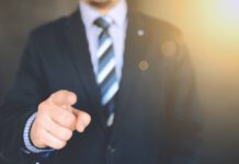 Centra pro děti a rodinu mají svým svěřencům tvořit úspory z výživného